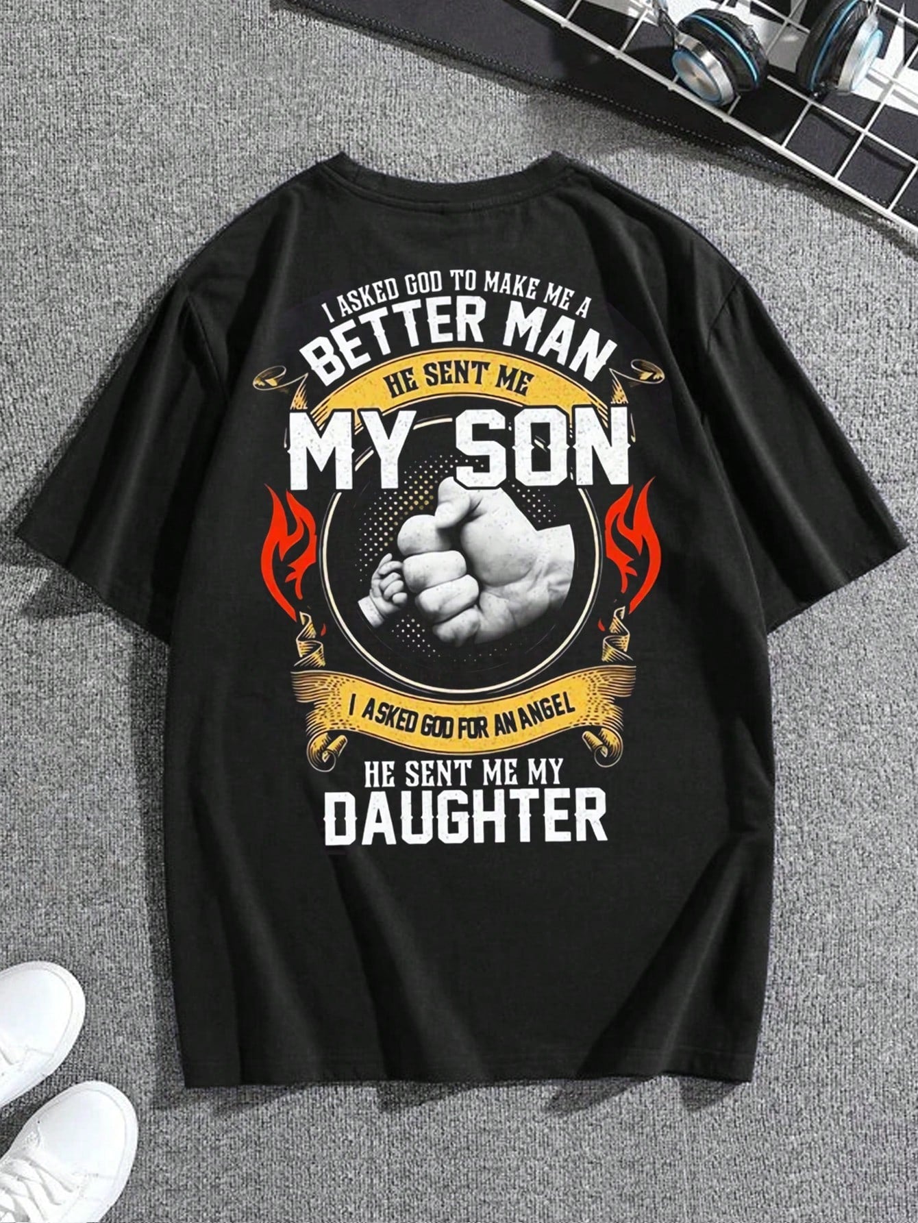 Men Slogan Fist Print Tee