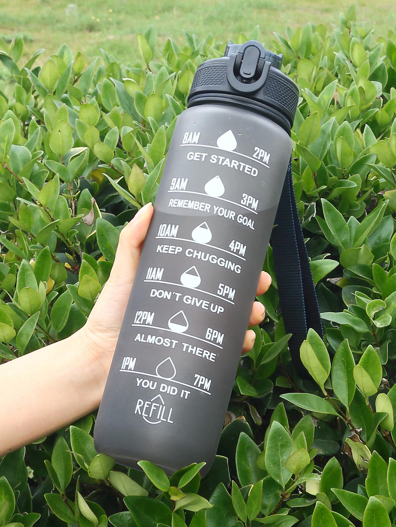 1pc Water Bottle, Modern Plastic Portable Drinking Bottle For Outdoor - Daily Water Intake Print