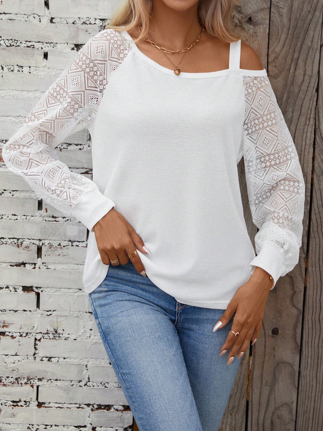 LUNE Contrast Lace Asymmetrical Neck Raglan Sleeve Top